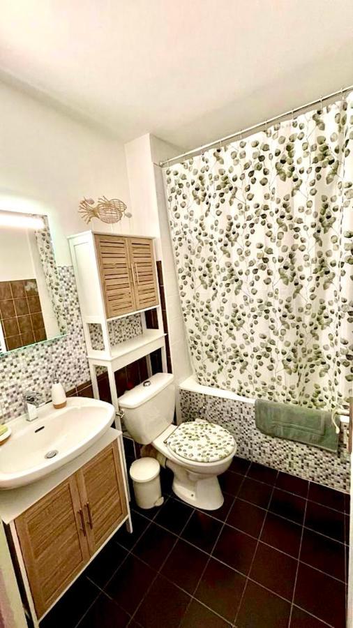 Appartement Ou Studio La Mer & La Plage A Vos Pieds Calvi Esterno foto