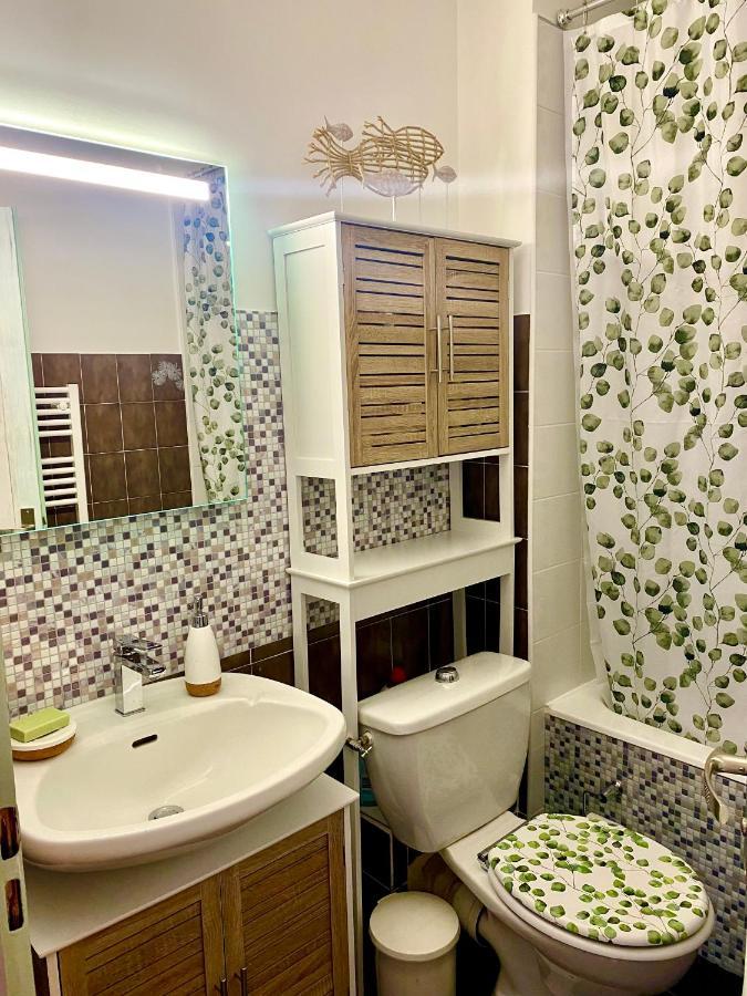 Appartement Ou Studio La Mer & La Plage A Vos Pieds Calvi Esterno foto